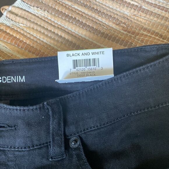 NWT Inc Denim black ankle length jean , fray bottom with white stripe down leg - Picture 3 of 6